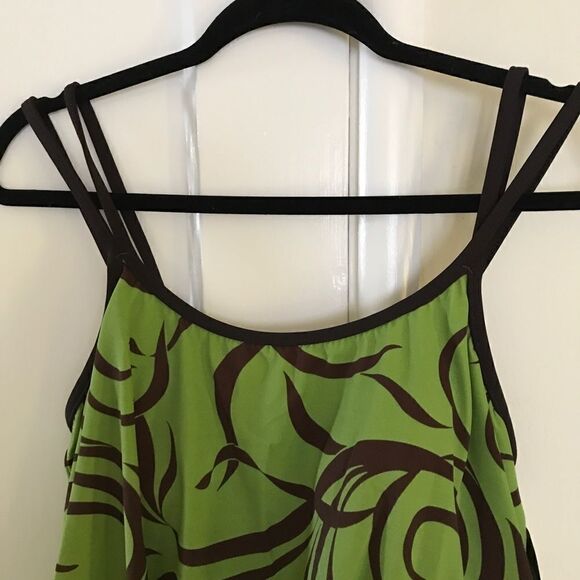 Mainstream Full Coverage One Piece Swimsuit - Picture 6 of 11